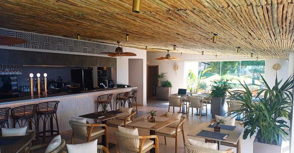 Timber lath roof interior at Carrizo roof interior at LUMA Restaurante in Marbella